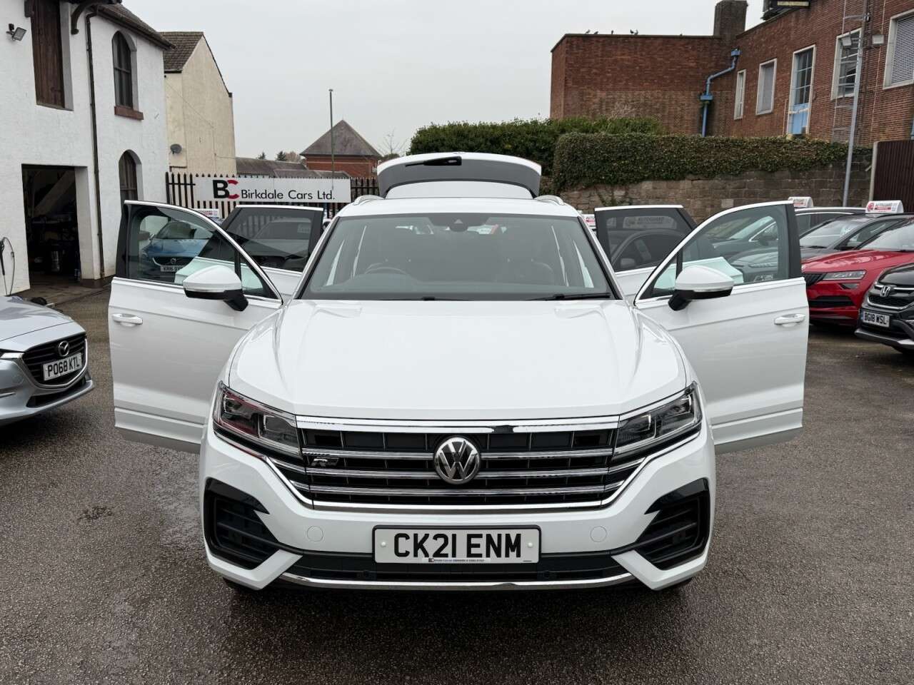 2021 VOLKSWAGEN TOUAREG 2021 VOLKSWAGEN TOUAREG
