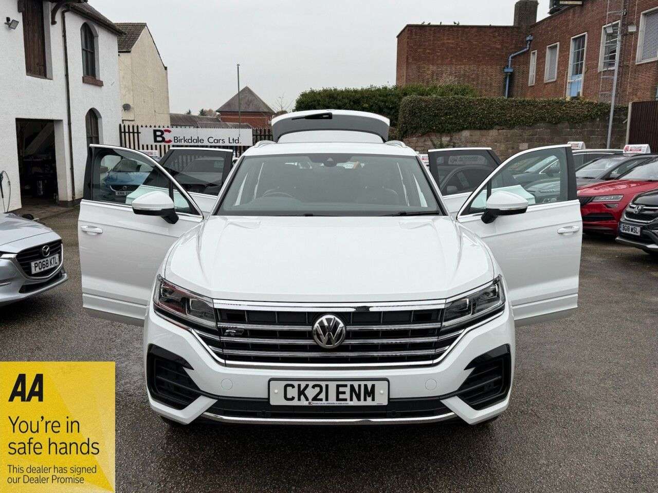 2021 VOLKSWAGEN TOUAREG 2021 VOLKSWAGEN TOUAREG