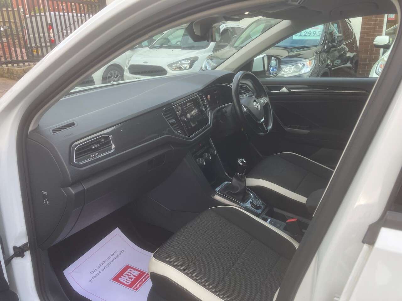 2018 VOLKSWAGEN T-ROC 2018 VOLKSWAGEN T-ROC