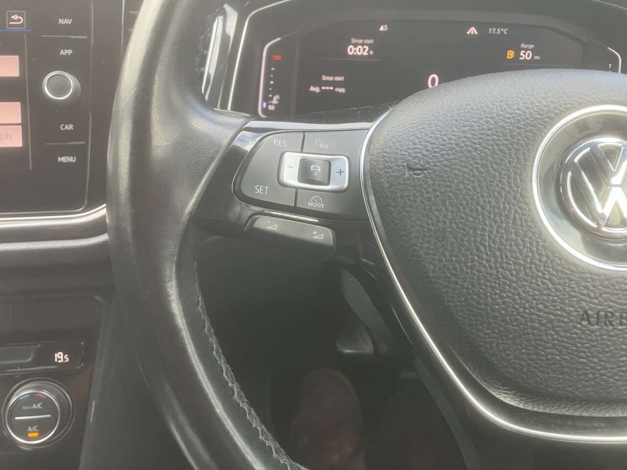 2018 VOLKSWAGEN T-ROC 2018 VOLKSWAGEN T-ROC