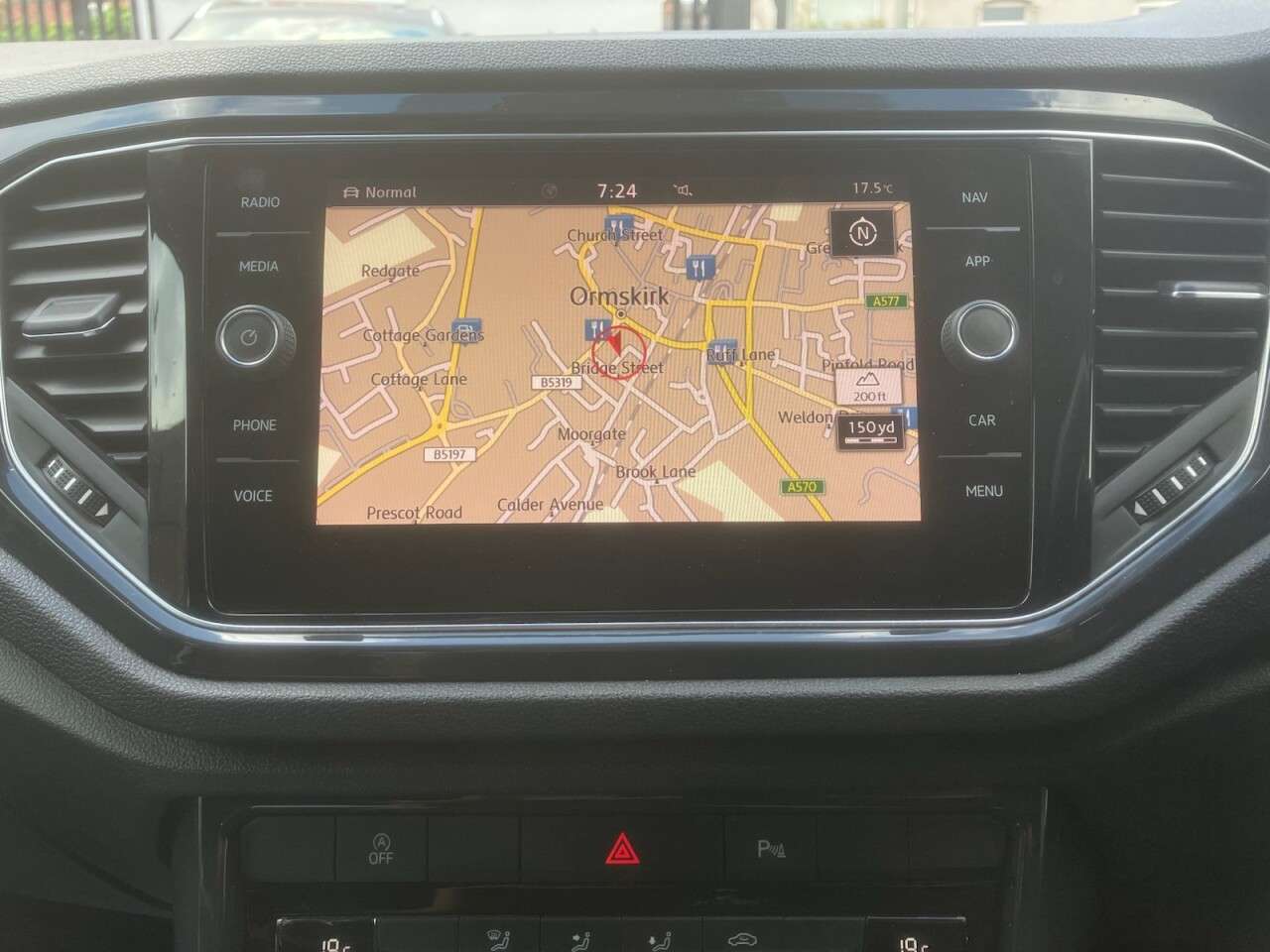 2018 VOLKSWAGEN T-ROC 2018 VOLKSWAGEN T-ROC