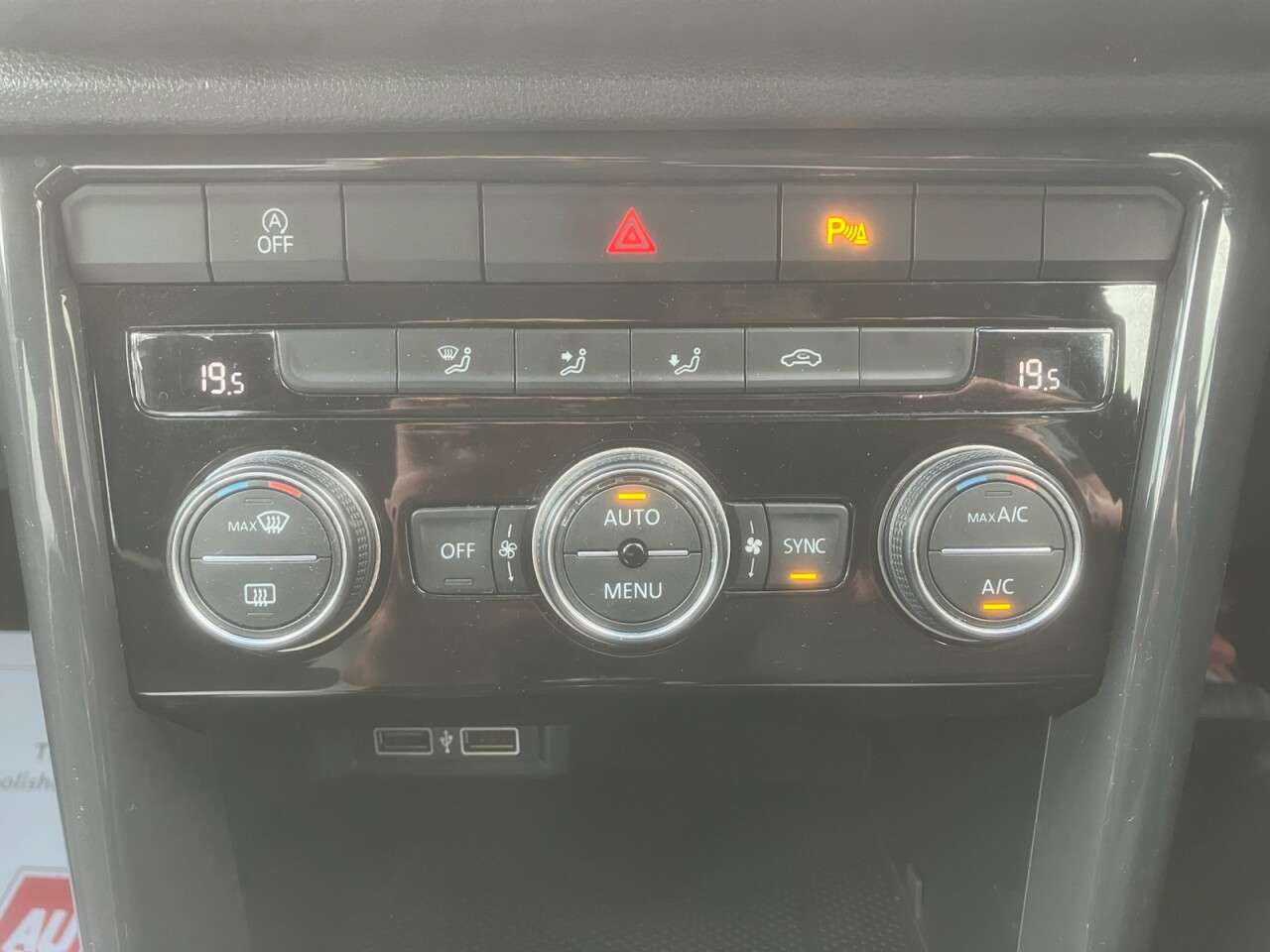 2018 VOLKSWAGEN T-ROC 2018 VOLKSWAGEN T-ROC