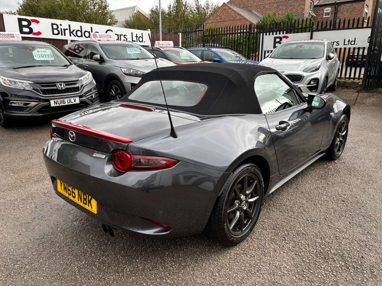 2016 MAZDA MX-5 2016 MAZDA MX-5