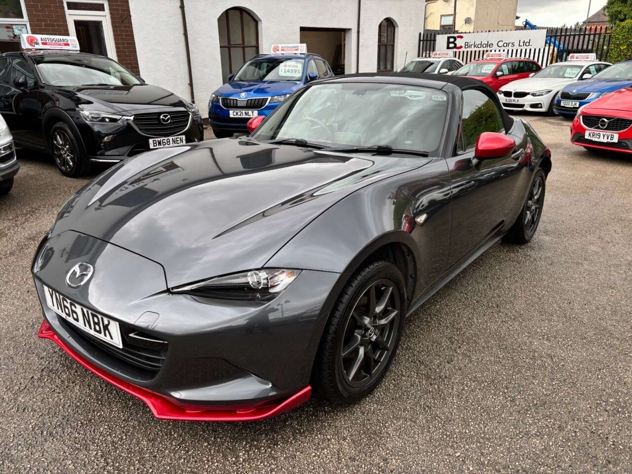 2016 MAZDA MX-5 2016 MAZDA MX-5