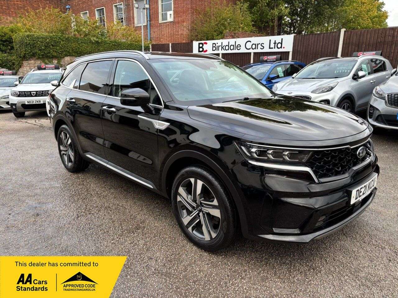 A 2021 KIA SORENTO 2.2 CRDi 3 SUV 5dr Diesel DCT AWD Auto Euro 6 (s/s) (199 bhp) FSH (KIA) - L A 2021 KIA SORENTO 2.2 CRDi 3 SUV 5dr Diesel DCT AWD Auto Euro 6 (s/s) (199 bhp) FSH (KIA) - L