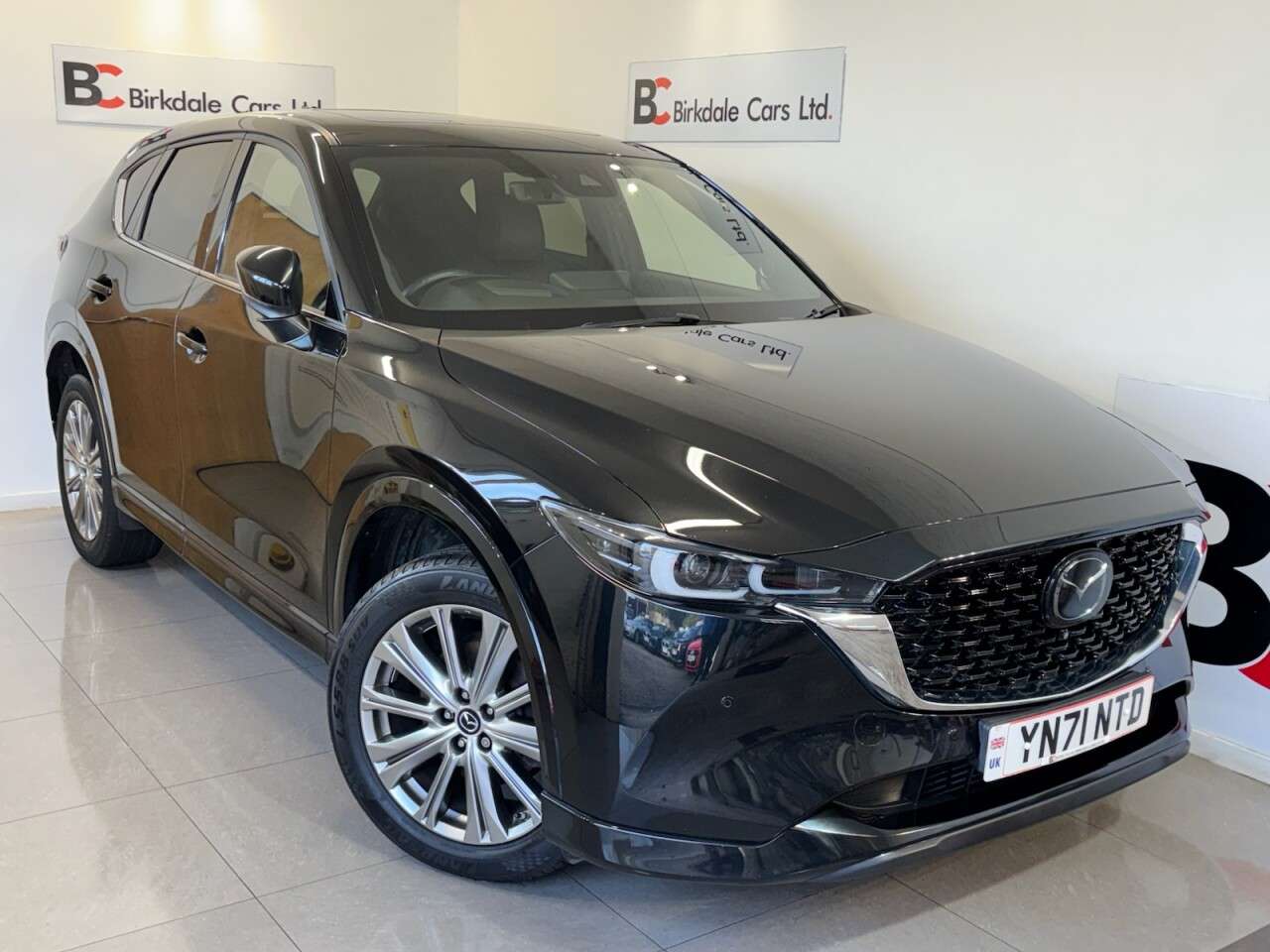 A 2022 MAZDA CX-5 2.2 SKYACTIV-D GT Sport SUV 5dr Diesel Manual 4WD Euro 6 (s/s) (184 ps) FSH A 2022 MAZDA CX-5 2.2 SKYACTIV-D GT Sport SUV 5dr Diesel Manual 4WD Euro 6 (s/s) (184 ps) FSH