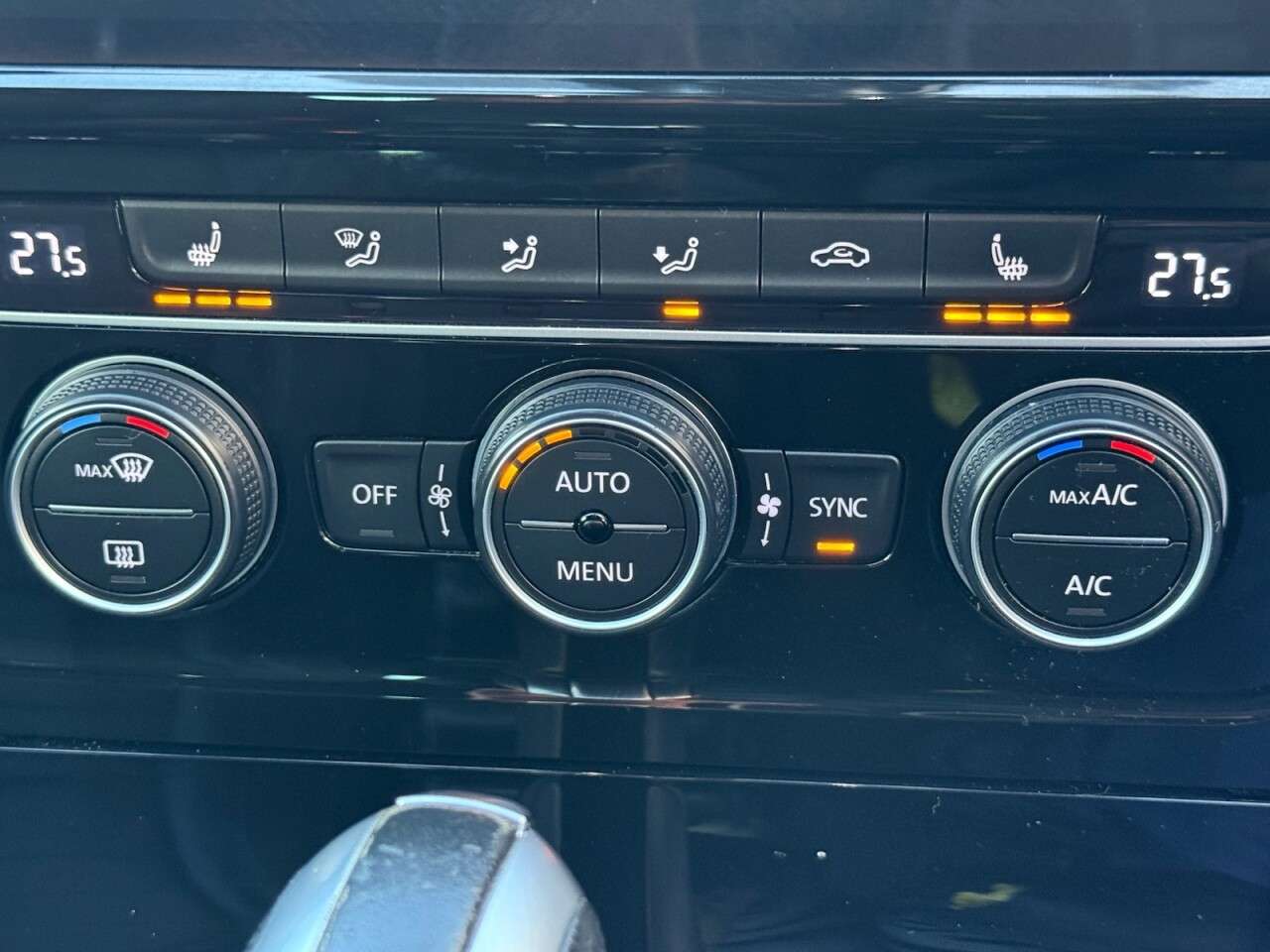 2020 VOLKSWAGEN GOLF 2020 VOLKSWAGEN GOLF