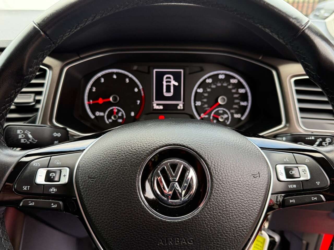 2018 VOLKSWAGEN T-ROC 2018 VOLKSWAGEN T-ROC