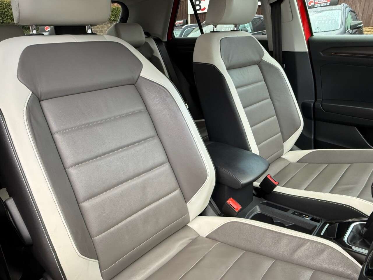 2018 VOLKSWAGEN T-ROC 2018 VOLKSWAGEN T-ROC