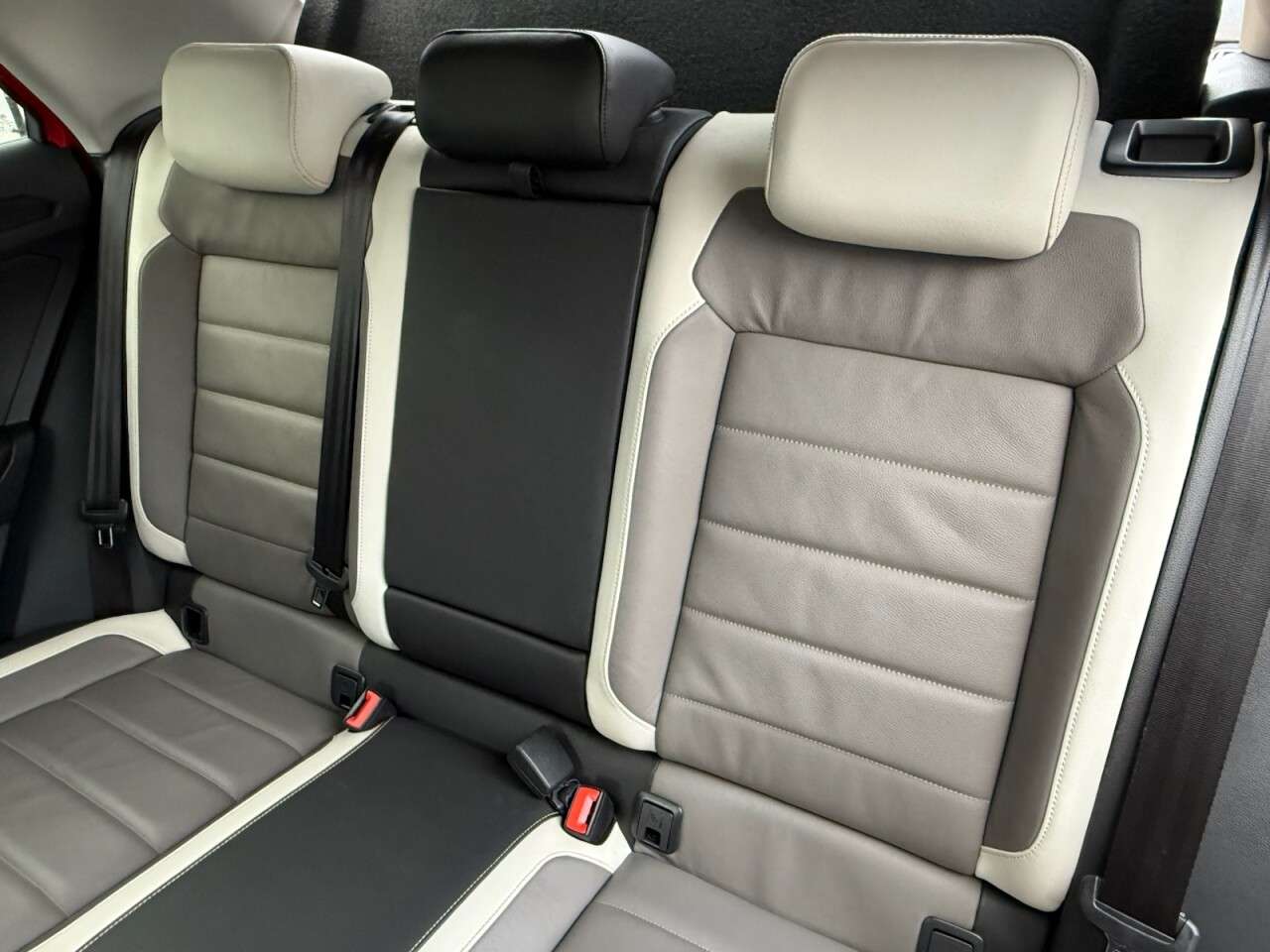 2018 VOLKSWAGEN T-ROC 2018 VOLKSWAGEN T-ROC