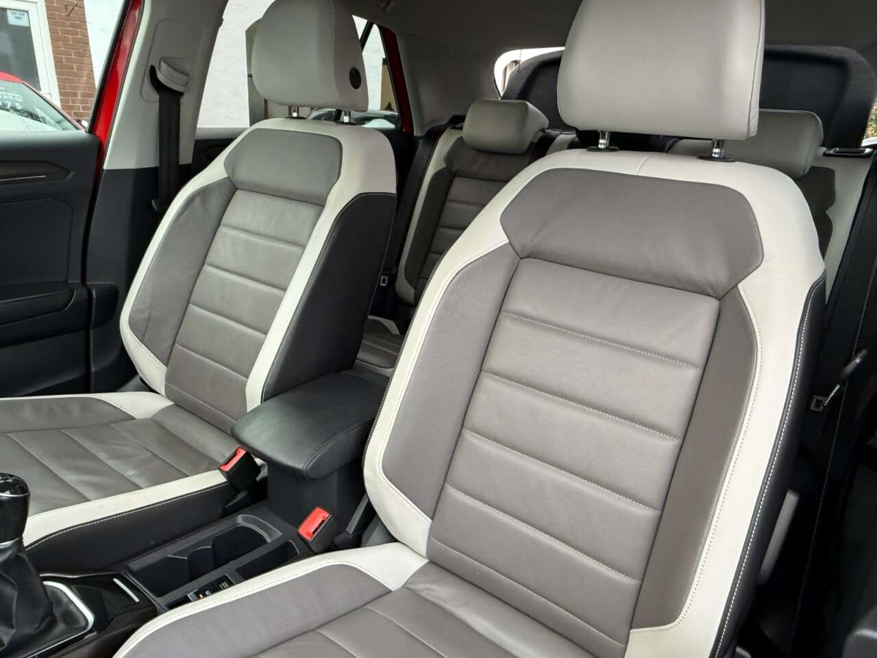 2018 VOLKSWAGEN T-ROC 2018 VOLKSWAGEN T-ROC