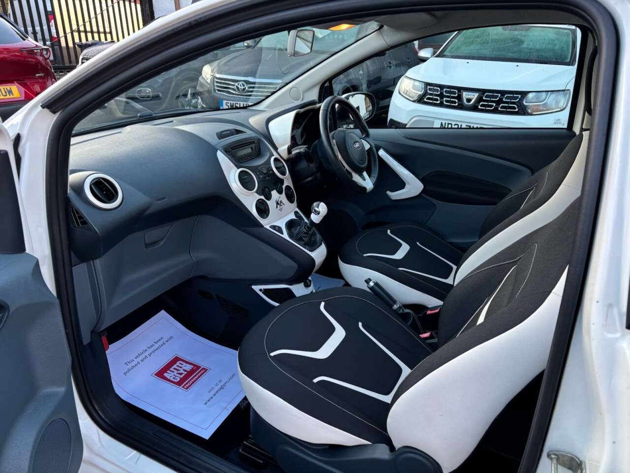 2015 FORD KA 2015 FORD KA