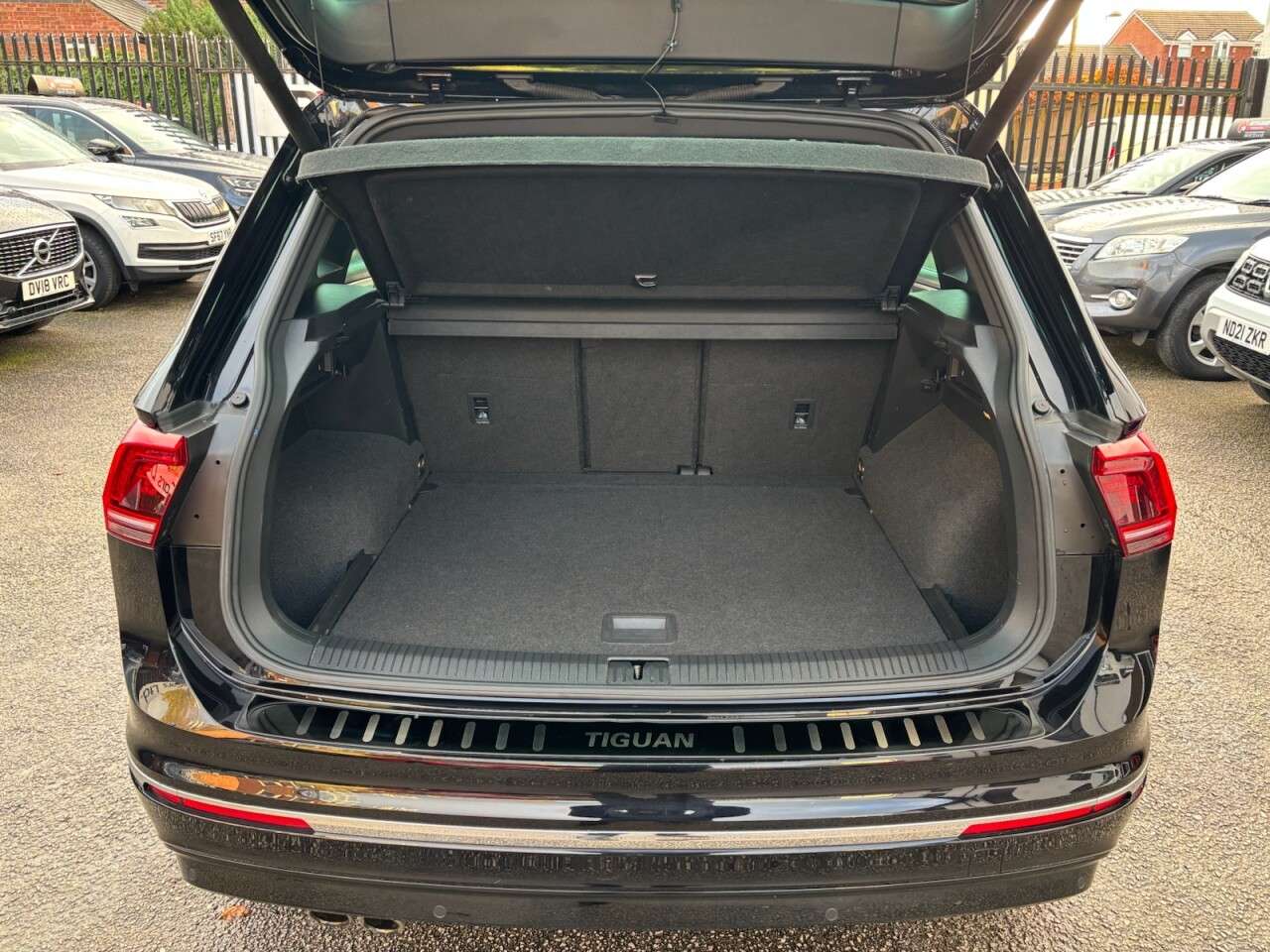 2020 VOLKSWAGEN TIGUAN 2020 VOLKSWAGEN TIGUAN