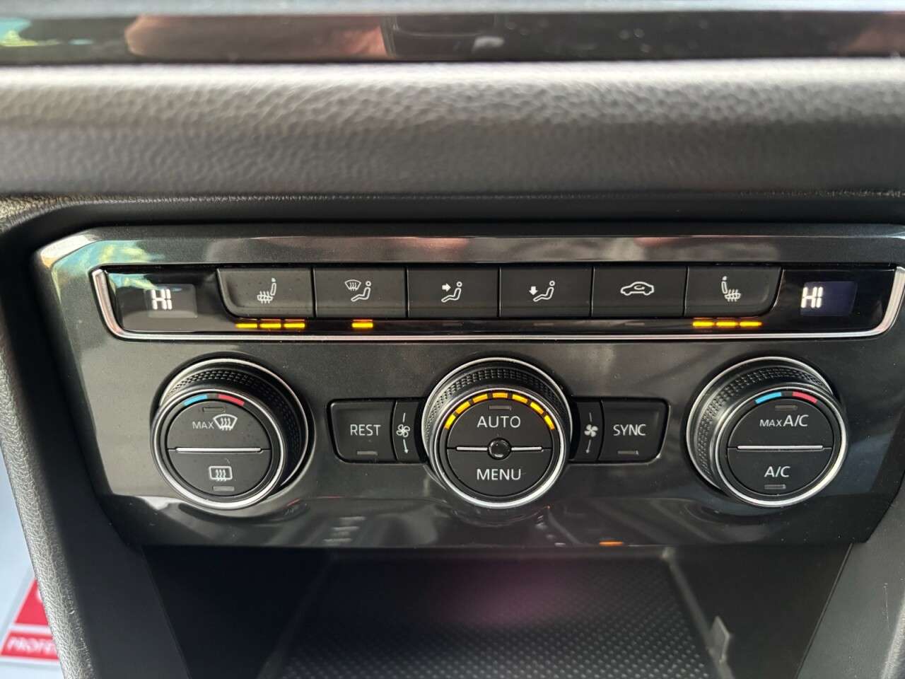 2020 VOLKSWAGEN TIGUAN 2020 VOLKSWAGEN TIGUAN