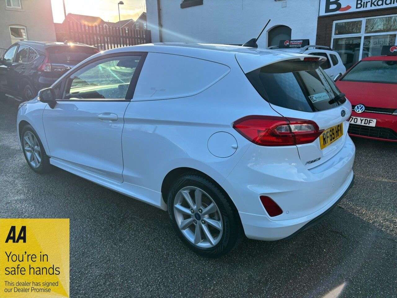 2020 FORD FIESTA VAN 2020 FORD FIESTA VAN