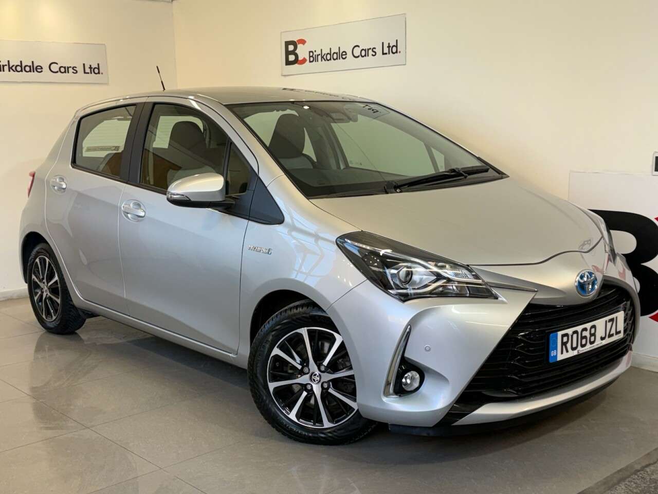 2018 TOYOTA YARIS 2018 TOYOTA YARIS