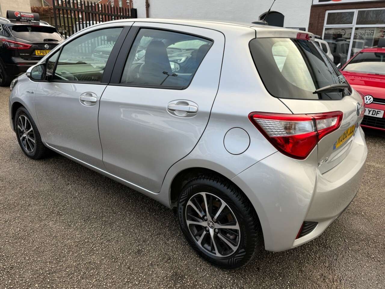2018 TOYOTA YARIS 2018 TOYOTA YARIS