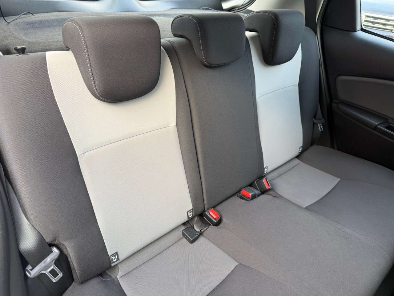 2018 TOYOTA YARIS 2018 TOYOTA YARIS