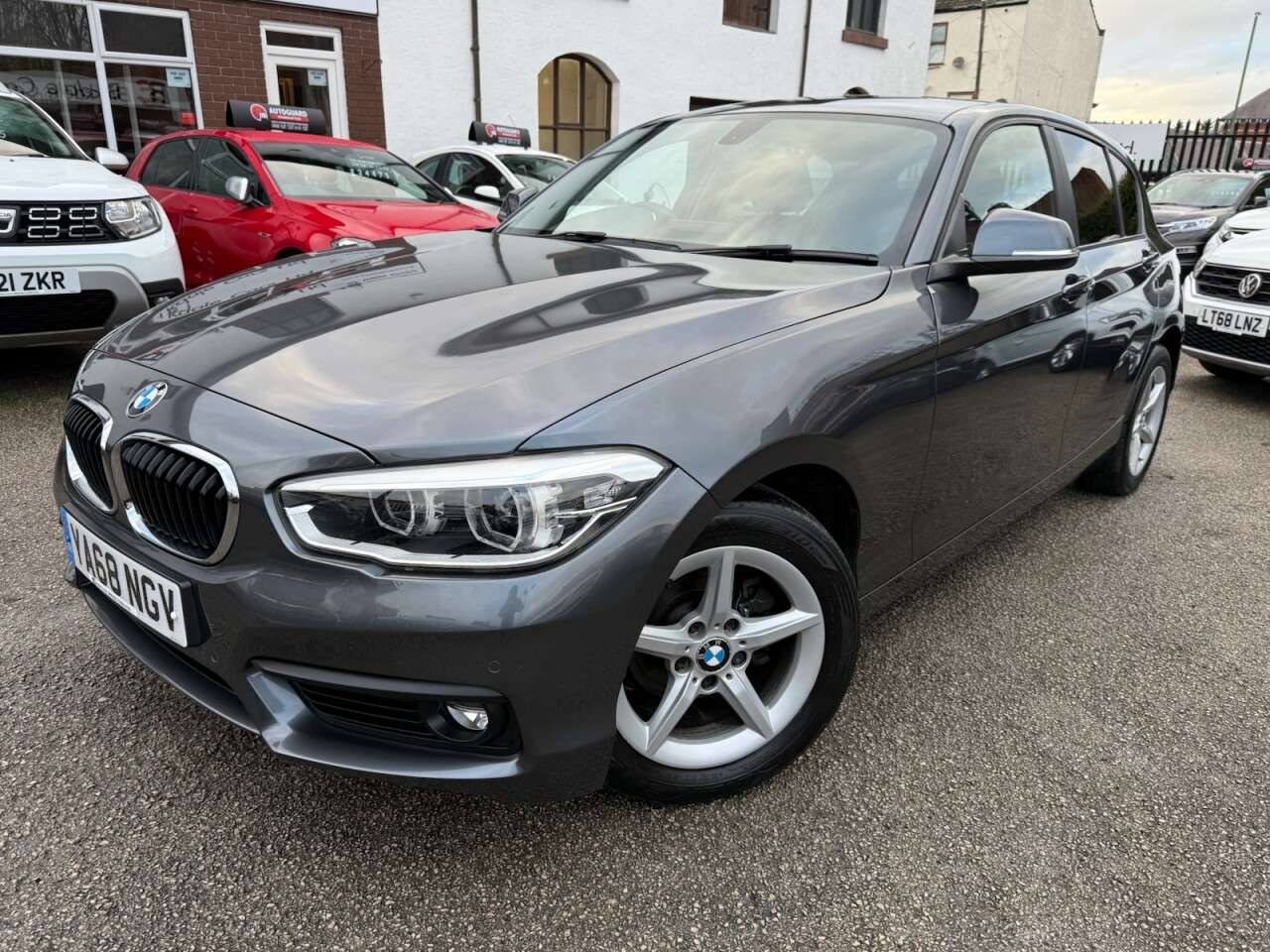 A 2018 BMW 1 SERIES 1.5 116d SE Business Hatchback 5dr Diesel Auto Euro 6 (s/s) (116 ps) FSH - A 2018 BMW 1 SERIES 1.5 116d SE Business Hatchback 5dr Diesel Auto Euro 6 (s/s) (116 ps) FSH -