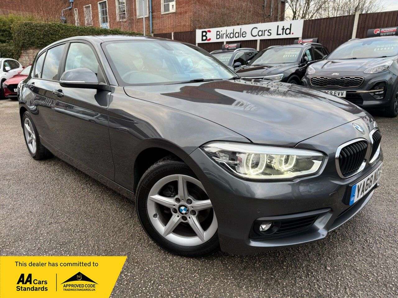 A 2018 BMW 1 SERIES 1.5 116d SE Business Hatchback 5dr Diesel Auto Euro 6 (s/s) (116 ps) FSH - A 2018 BMW 1 SERIES 1.5 116d SE Business Hatchback 5dr Diesel Auto Euro 6 (s/s) (116 ps) FSH -