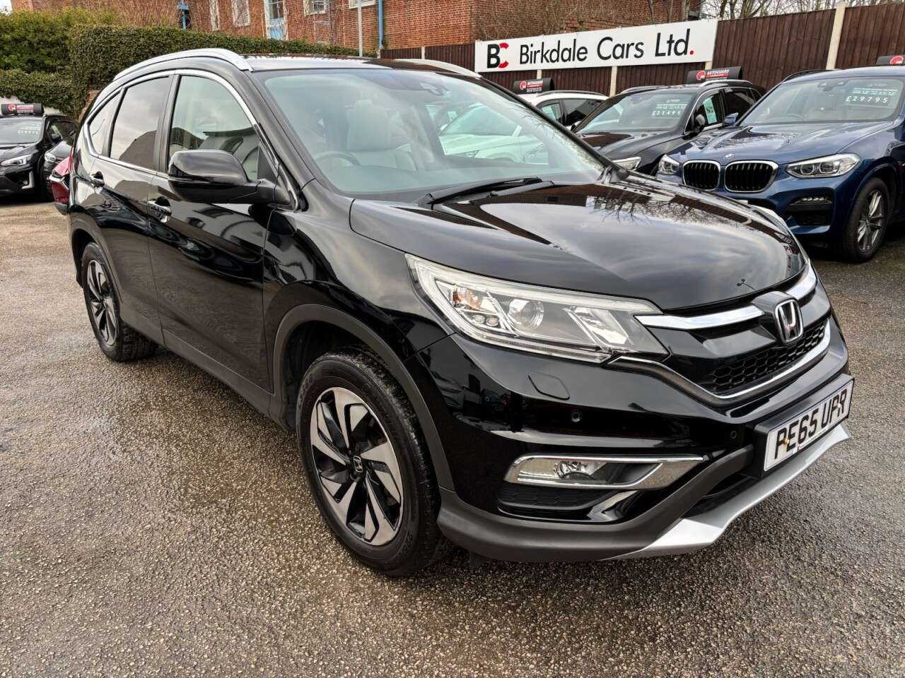 A 2015 HONDA CR-V 1.6 i-DTEC EX SUV 5dr Diesel Manual 4WD Euro 6 (s/s) (160 ps) FSH - LEATHER A 2015 HONDA CR-V 1.6 i-DTEC EX SUV 5dr Diesel Manual 4WD Euro 6 (s/s) (160 ps) FSH - LEATHER