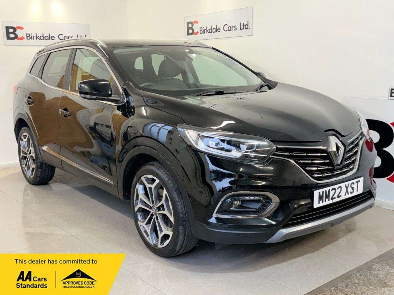 A 2022 RENAULT KADJAR 1.3 TCe Techno SUV 5dr Petrol EDC Euro 6 (s/s) (140 ps) FSH - HALF LEATHER A 2022 RENAULT KADJAR 1.3 TCe Techno SUV 5dr Petrol EDC Euro 6 (s/s) (140 ps) FSH - HALF LEATHER