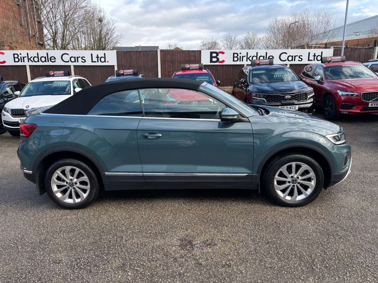 2022 VOLKSWAGEN T-ROC 2022 VOLKSWAGEN T-ROC