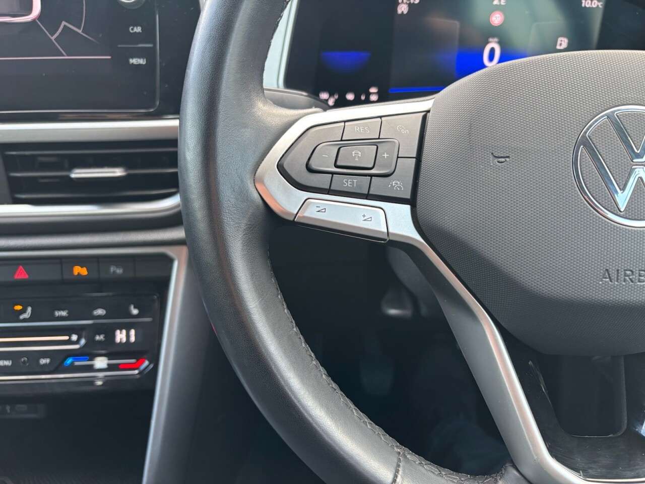 2022 VOLKSWAGEN T-ROC 2022 VOLKSWAGEN T-ROC