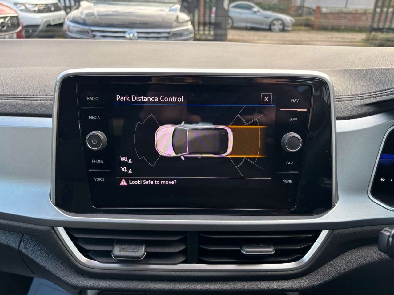 2022 VOLKSWAGEN T-ROC 2022 VOLKSWAGEN T-ROC