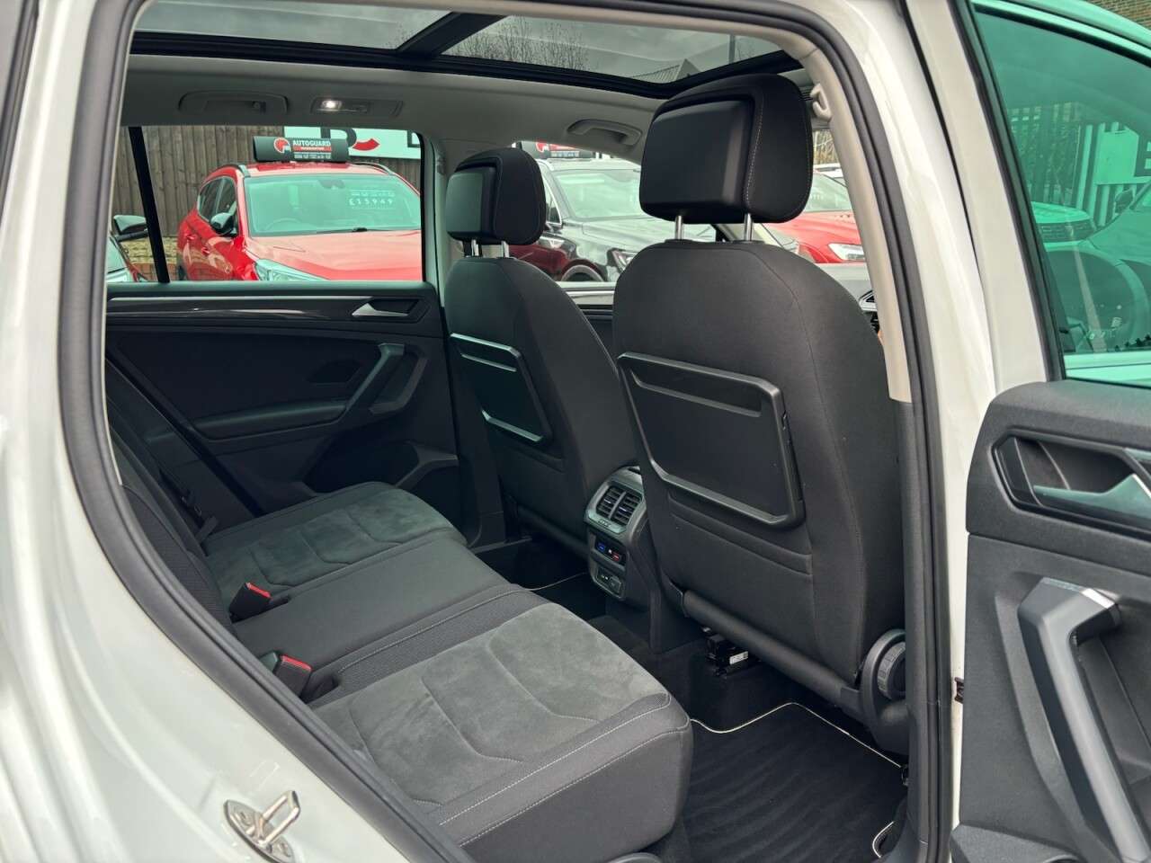 2019 VOLKSWAGEN TIGUAN 2019 VOLKSWAGEN TIGUAN