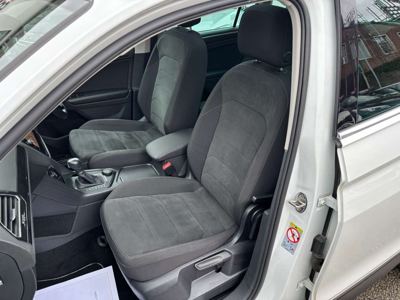 2019 VOLKSWAGEN TIGUAN 2019 VOLKSWAGEN TIGUAN
