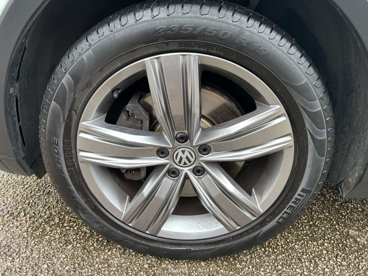2019 VOLKSWAGEN TIGUAN 2019 VOLKSWAGEN TIGUAN