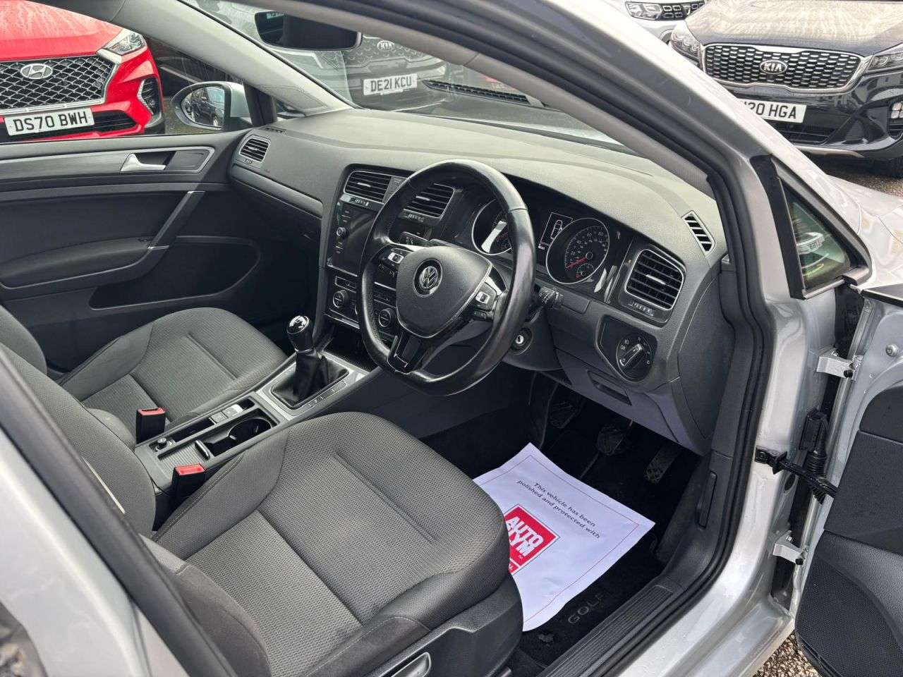 2021 VOLKSWAGEN GOLF 2021 VOLKSWAGEN GOLF