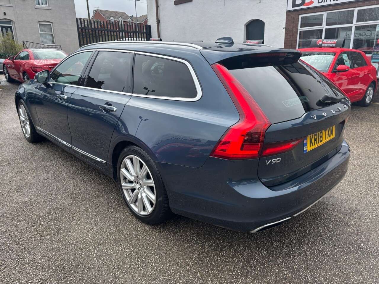 2018 VOLVO V90 2018 VOLVO V90
