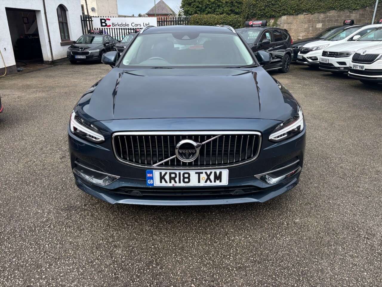 2018 VOLVO V90 2018 VOLVO V90