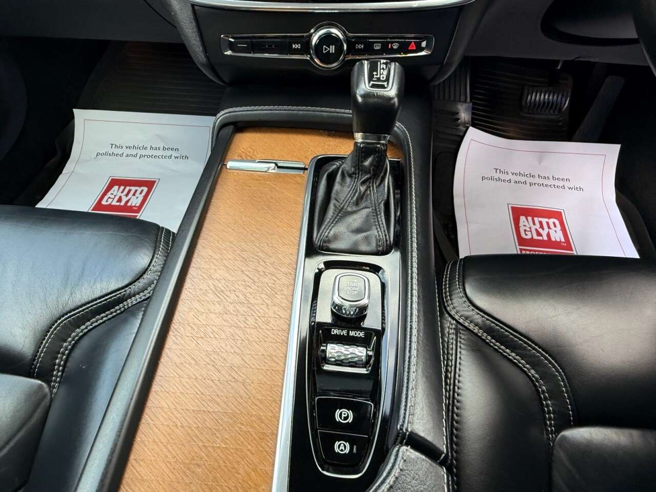 2018 VOLVO V90 2018 VOLVO V90