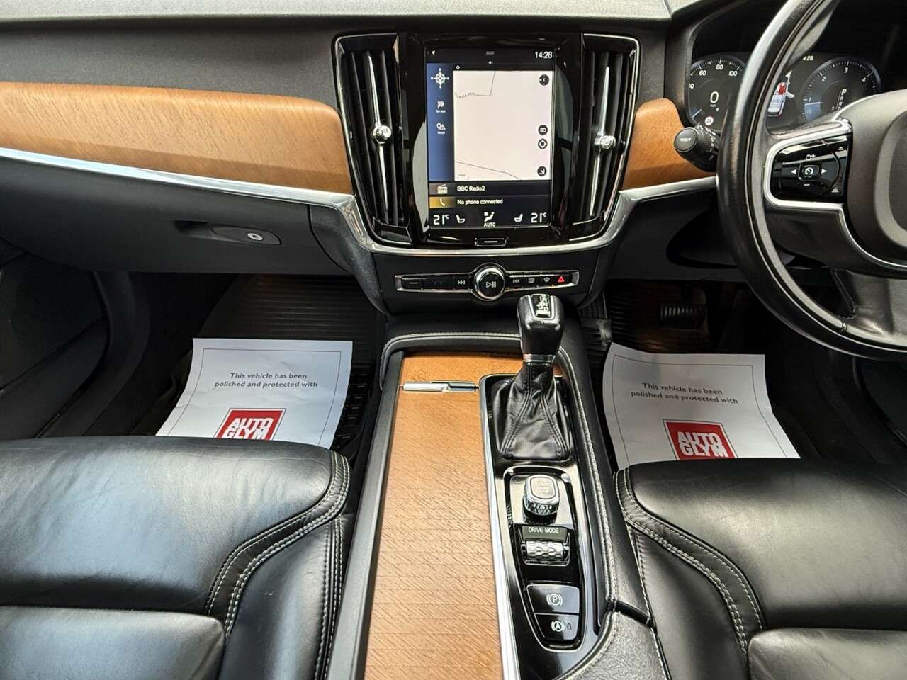 2018 VOLVO V90 2018 VOLVO V90