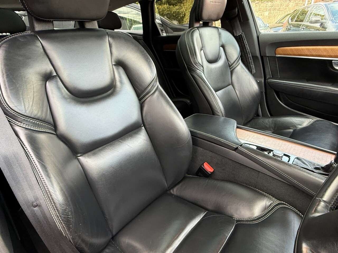 2018 VOLVO V90 2018 VOLVO V90