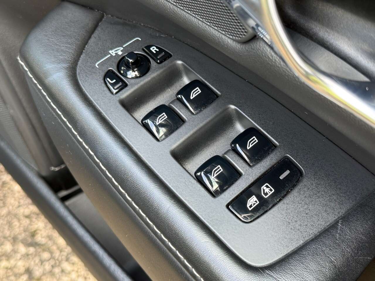 2018 VOLVO V90 2018 VOLVO V90