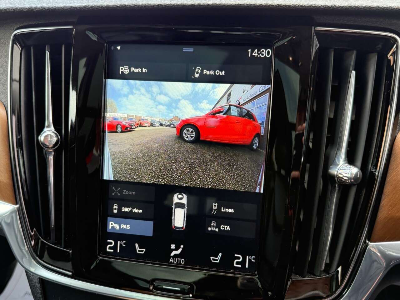 2018 VOLVO V90 2018 VOLVO V90