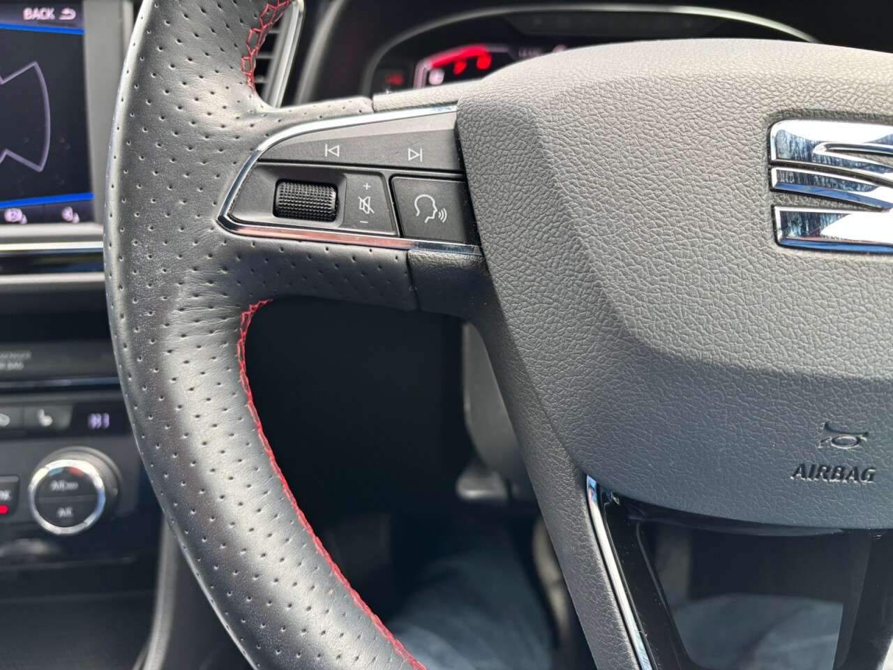 2021 SEAT LEON 2021 SEAT LEON