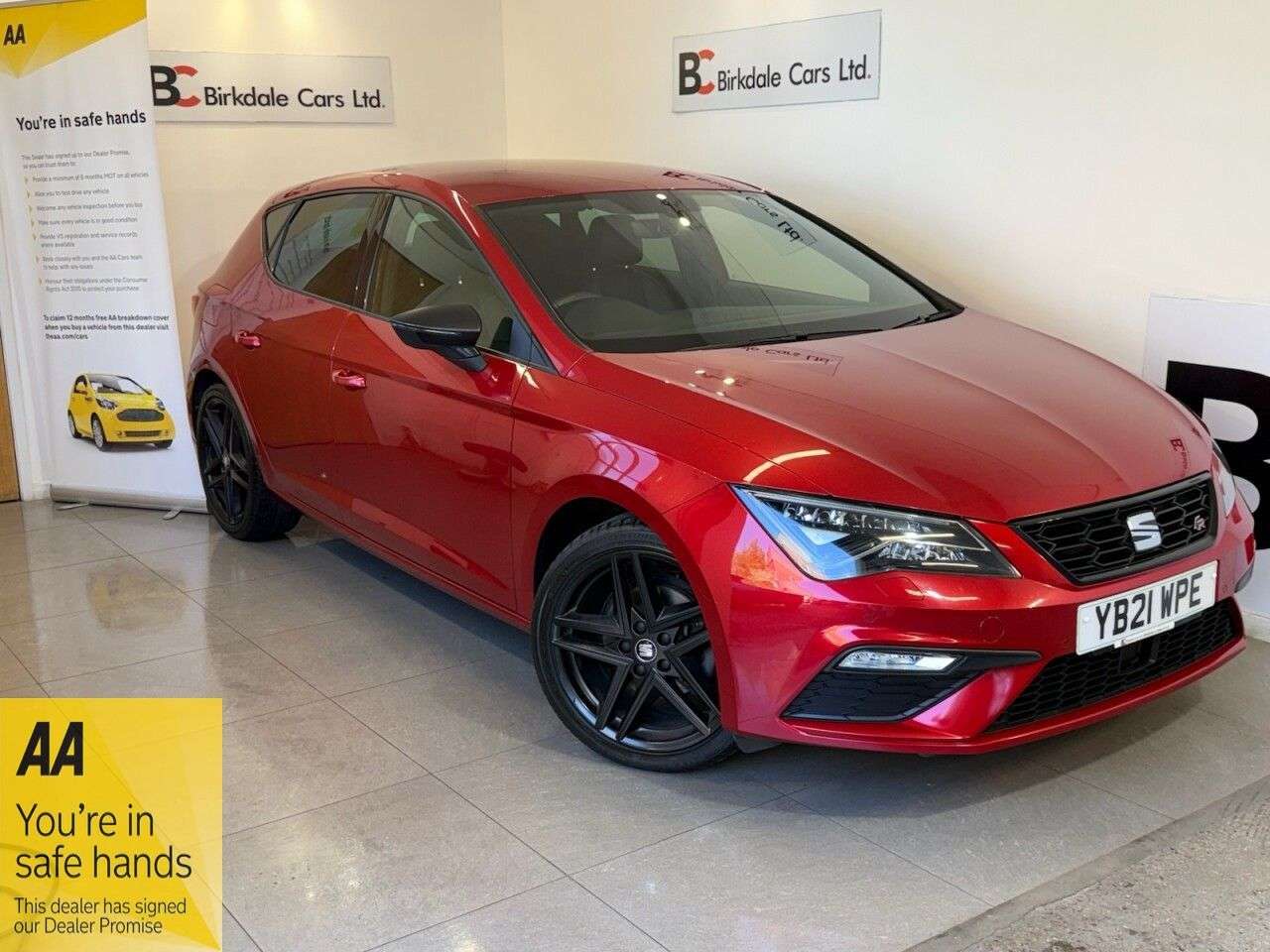 A 2021 SEAT LEON 1.5 TSI EVO FR Black Edition Hatchback 5dr Petrol Manual Euro 6 (s/s) (150 A 2021 SEAT LEON 1.5 TSI EVO FR Black Edition Hatchback 5dr Petrol Manual Euro 6 (s/s) (150
