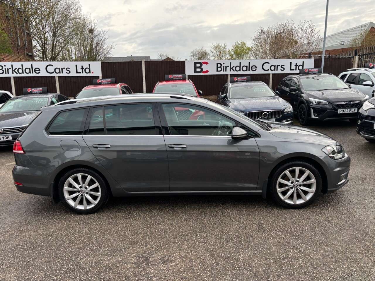 A 2018 VOLKSWAGEN GOLF 1.5 TSI EVO GT Estate 5dr Petrol Manual Euro 6 (s/s) (150 ps) FSH - HEATED A 2018 VOLKSWAGEN GOLF 1.5 TSI EVO GT Estate 5dr Petrol Manual Euro 6 (s/s) (150 ps) FSH - HEATED
