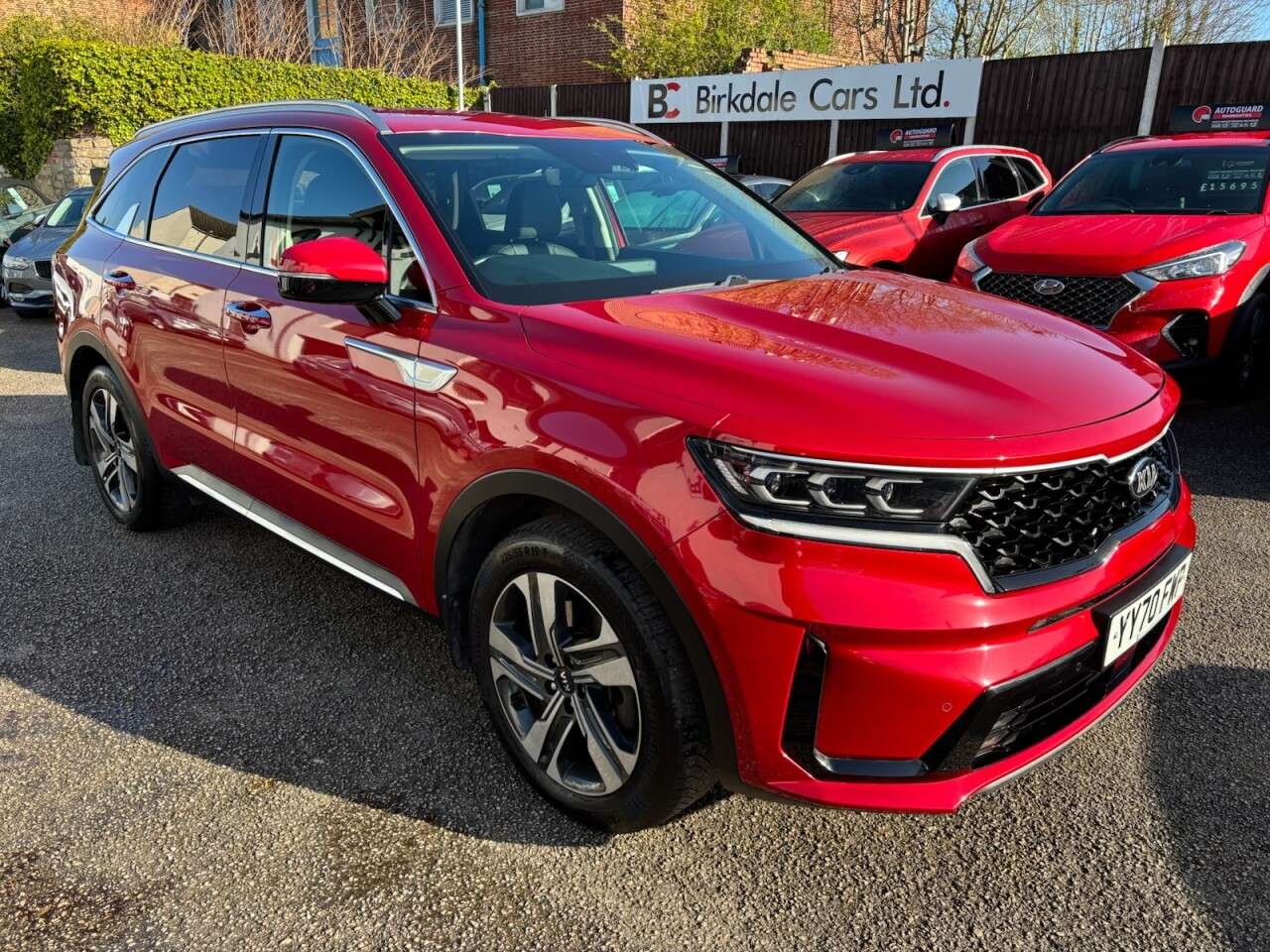 A 2020 KIA SORENTO 2.2 CRDi 3 SUV 5dr Diesel 7-Seat AWD Auto Euro 6 (s/s) (199 bhp) FSH (KIA) A 2020 KIA SORENTO 2.2 CRDi 3 SUV 5dr Diesel 7-Seat AWD Auto Euro 6 (s/s) (199 bhp) FSH (KIA)