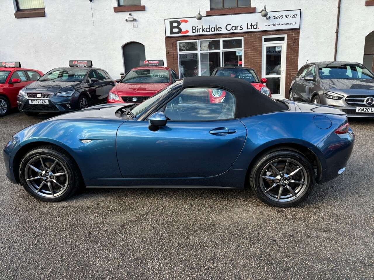 2020 MAZDA MX-5 2020 MAZDA MX-5