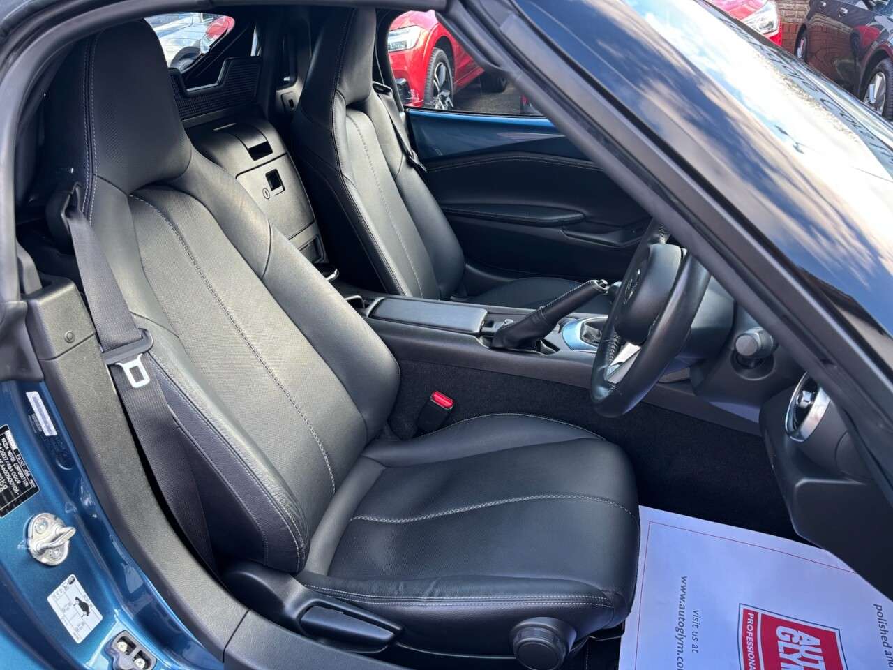 2020 MAZDA MX-5 2020 MAZDA MX-5