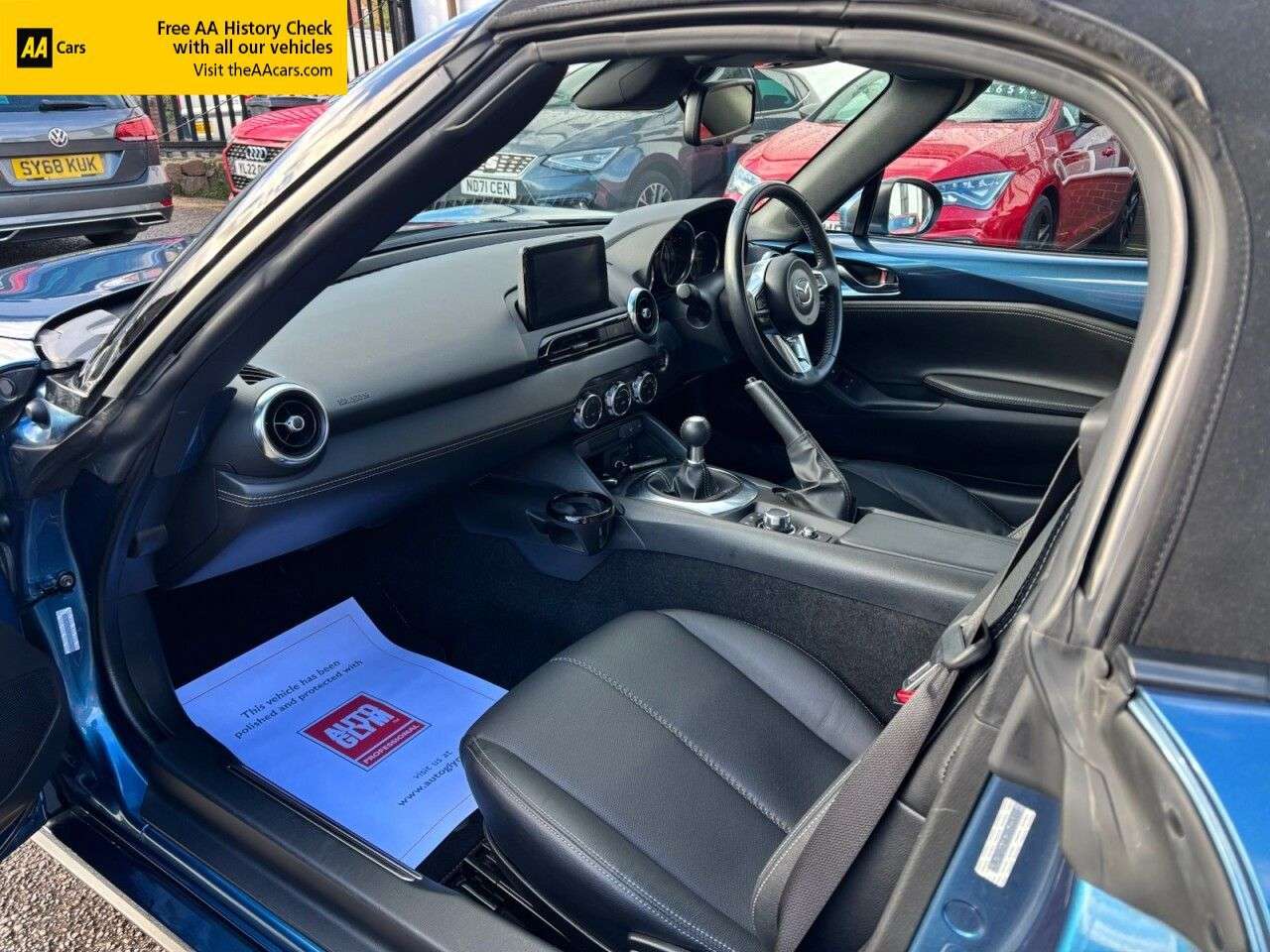 2020 MAZDA MX-5 2020 MAZDA MX-5