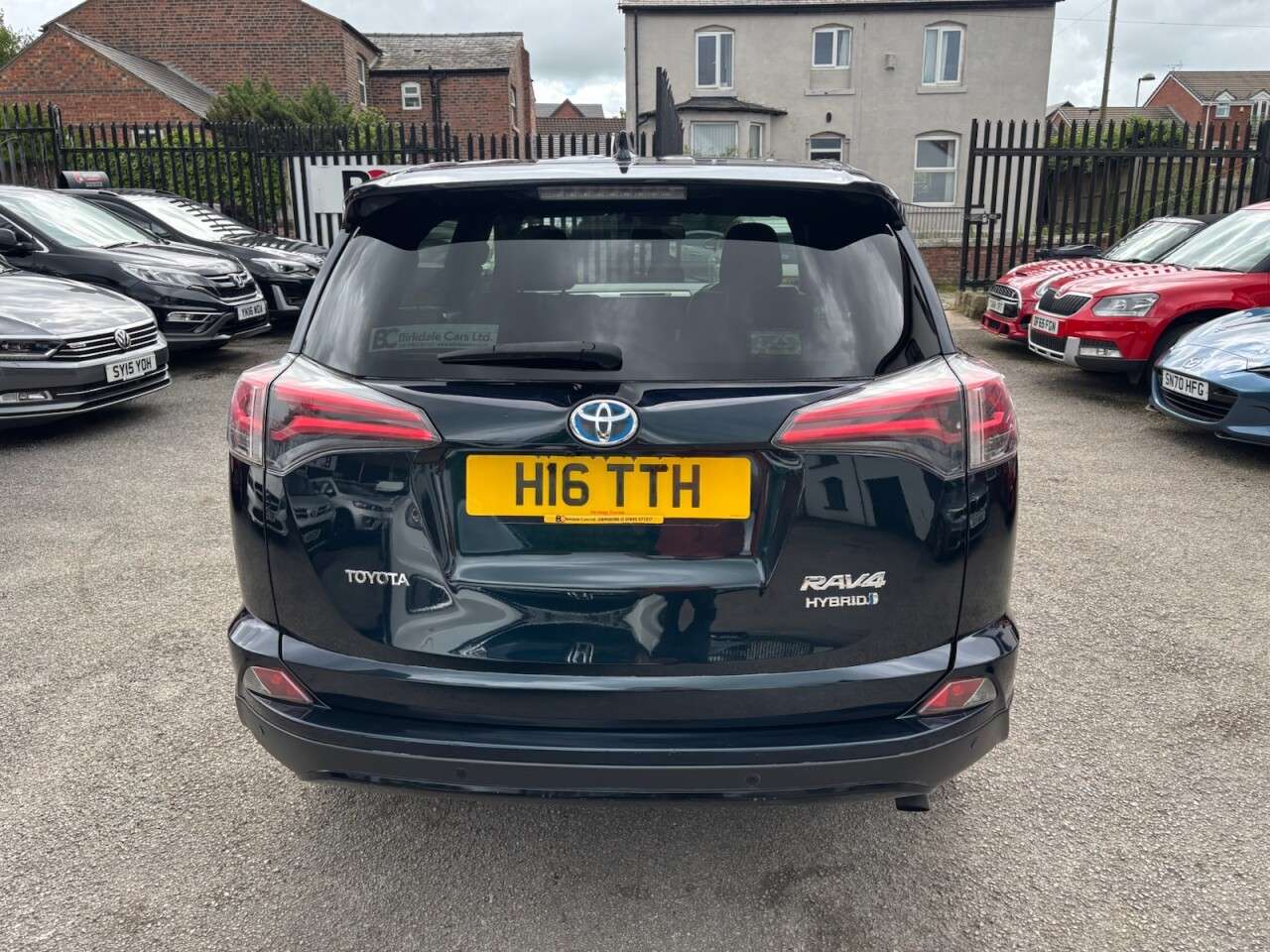 A 2018 TOYOTA RAV4 2.5 VVT-H Excel SUV 5dr Petrol Hybrid 4WD Auto Euro 6 (s/s) (197 ps) 1 OWNE A 2018 TOYOTA RAV4 2.5 VVT-H Excel SUV 5dr Petrol Hybrid 4WD Auto Euro 6 (s/s) (197 ps) 1 OWNE