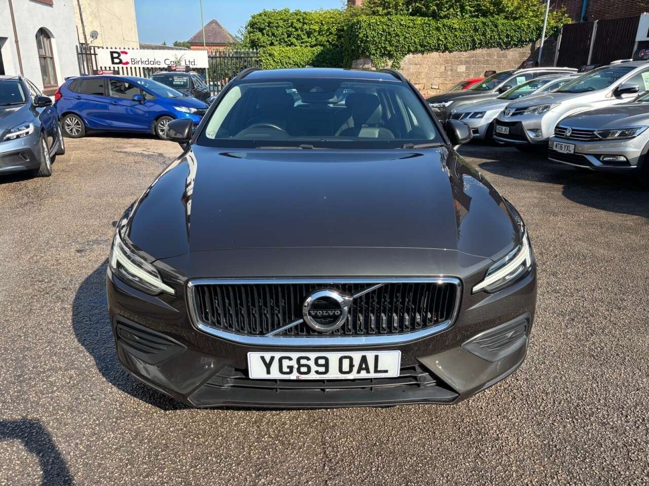 2019 VOLVO V60 2019 VOLVO V60