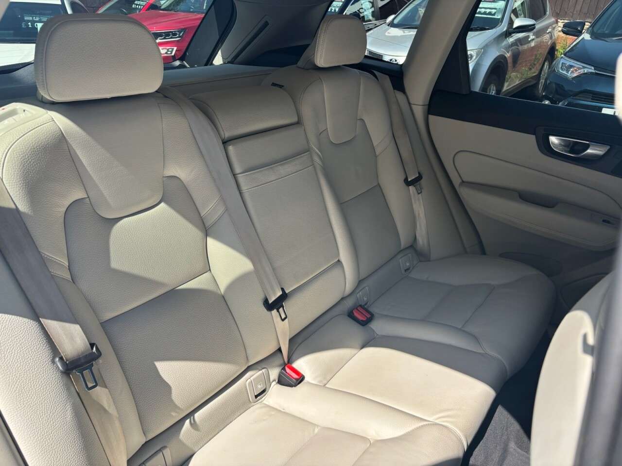 2020 VOLVO XC60 2020 VOLVO XC60